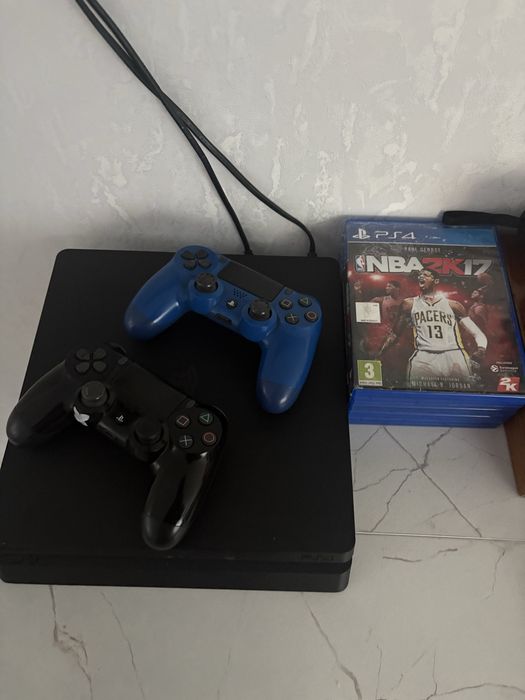Ps 4 +2 джостика и игры