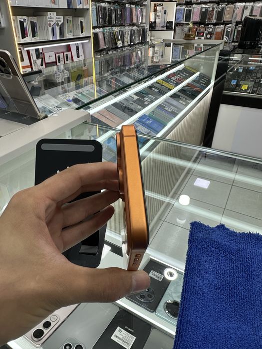 Iphone XR orange