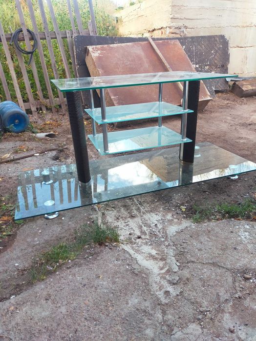 продам стол для телевизора