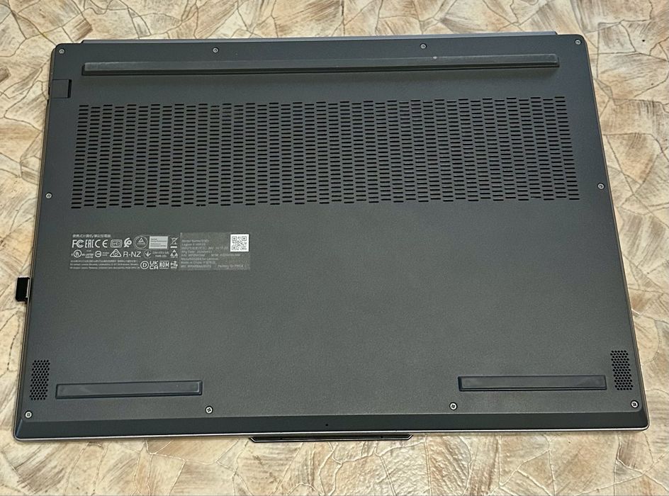 Lenovo Legion 5 16IRX9 | i9-14900HX | RTX4070 | 32GB RAM | 1TB SSD