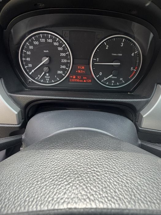 Bwm e90 320 /390L Manual