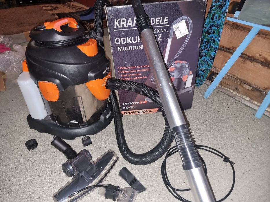 Aspirator umed-uscat 1400 W, 20 L