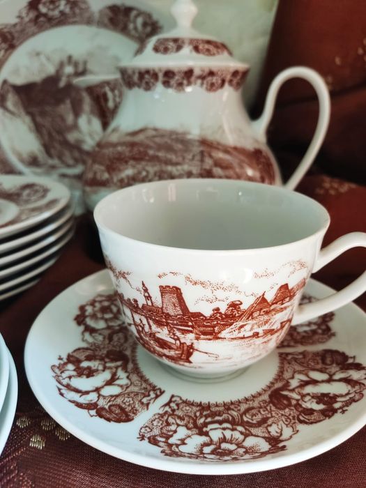 Сервиз чайный...