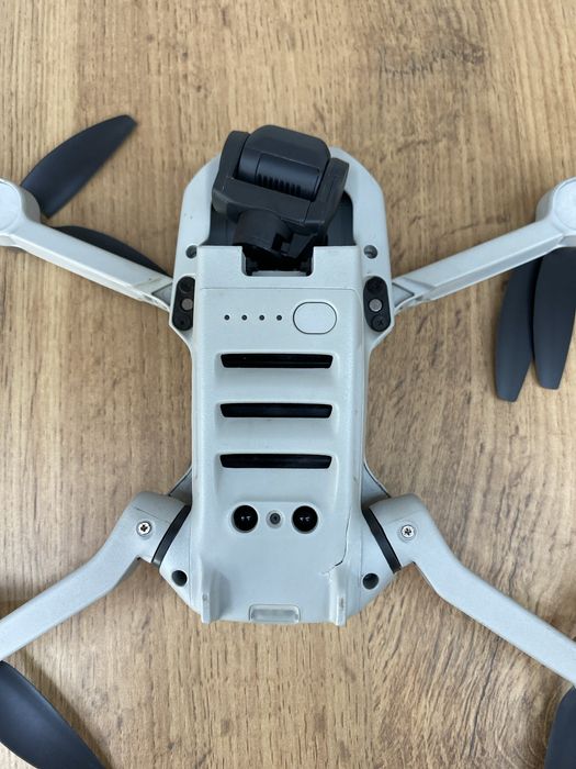 Дрон DJI mavic mini