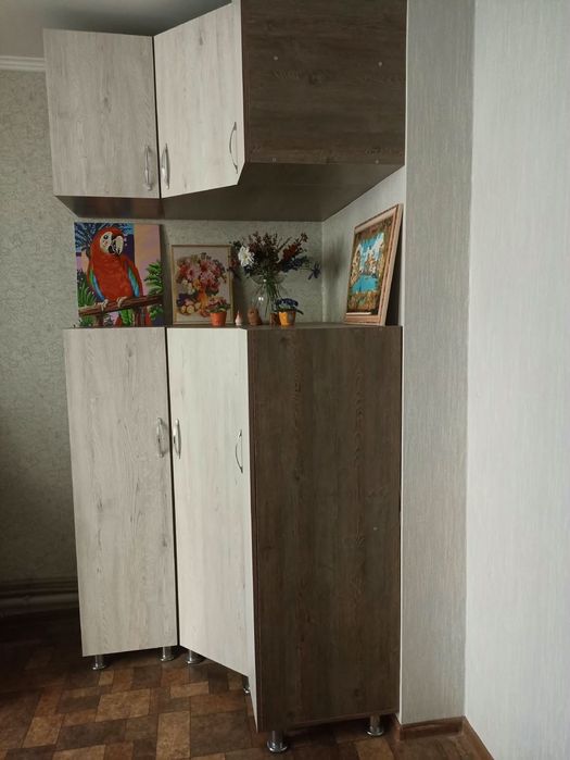 Шкаф угловой, комод