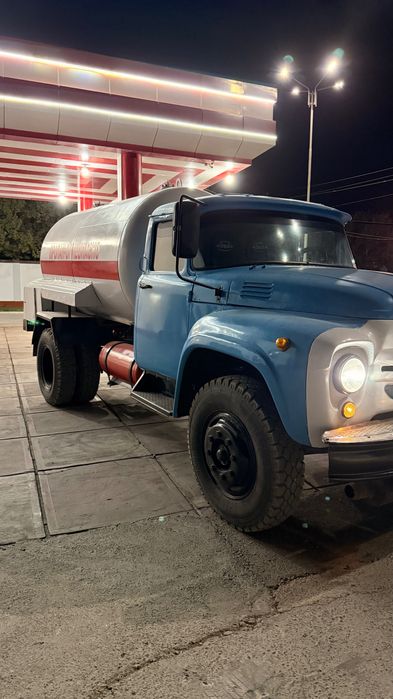 Зил машина            а