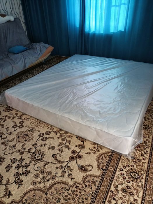 Матрас 180*200 б/у