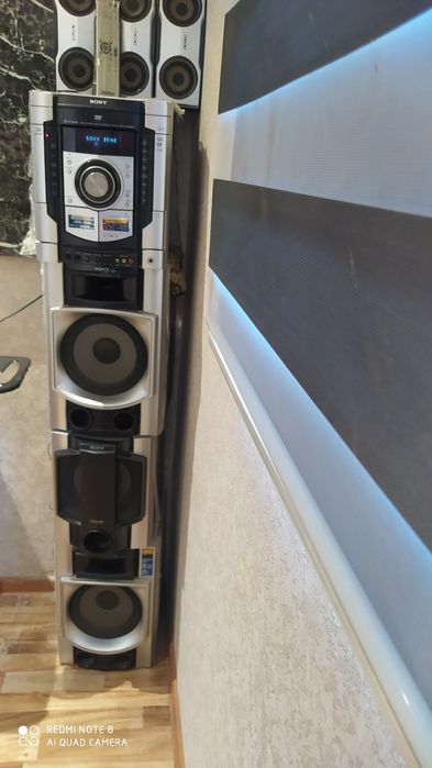 Продается мощный Музыкальный центр SONI