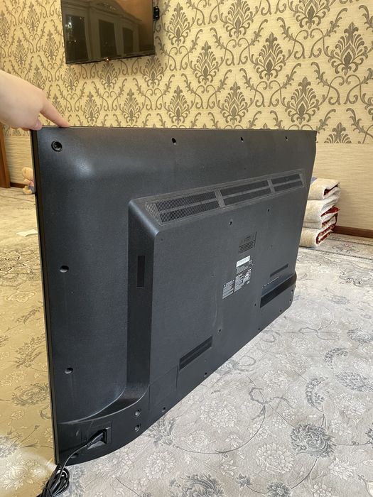 Телевизор Daewoo Smart TV 49” (123 см)