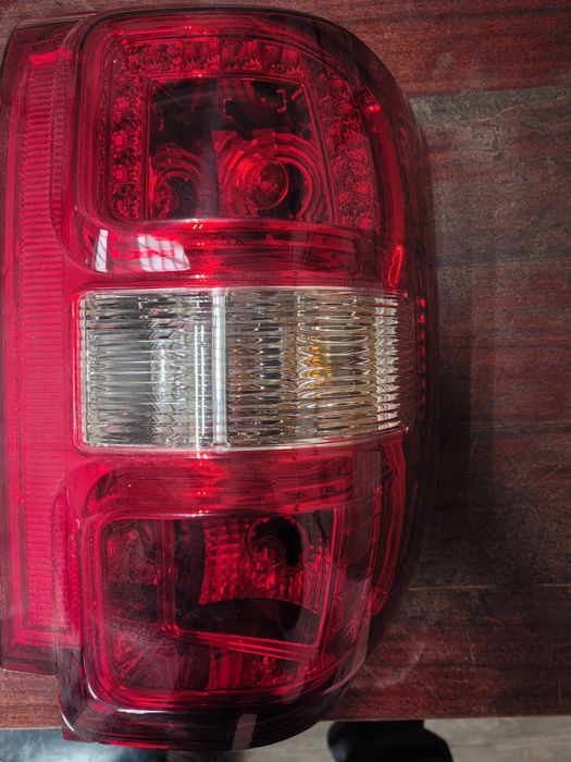 Задние фары Паджеро 2 рестайлинг