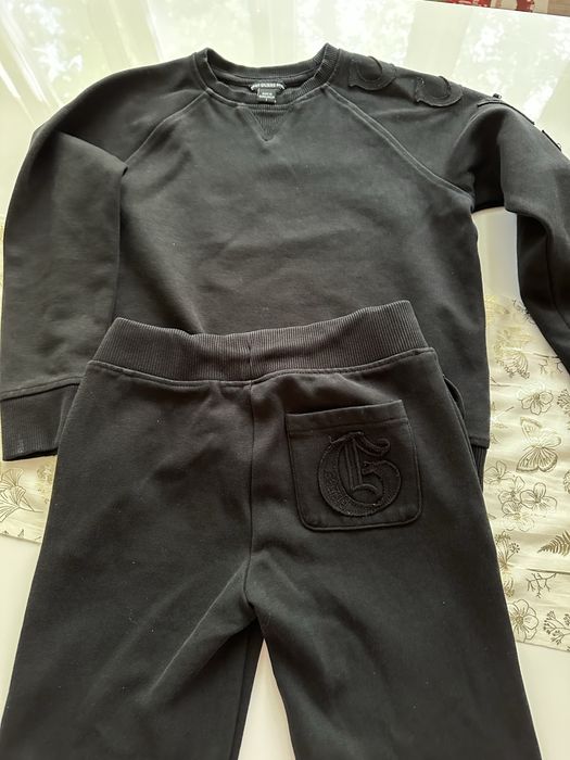 Сет на Guess ! 7 години