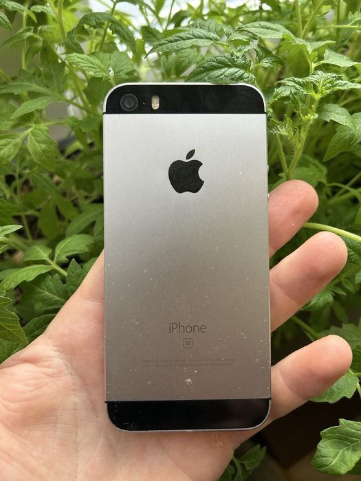Продам iphone se 1, идеал