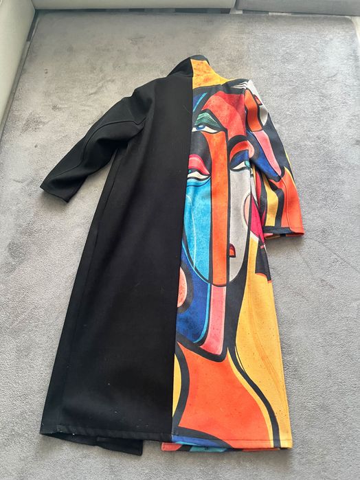 Дамско палто артистично