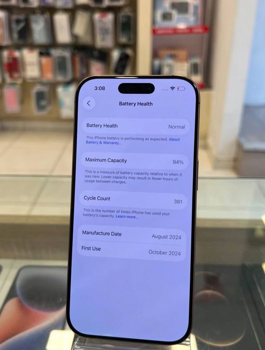 Iphone 16pro gold