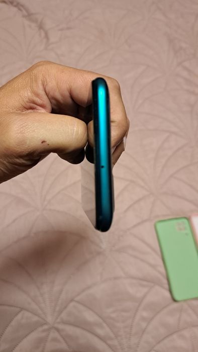 Huawei 40 lite като нов.