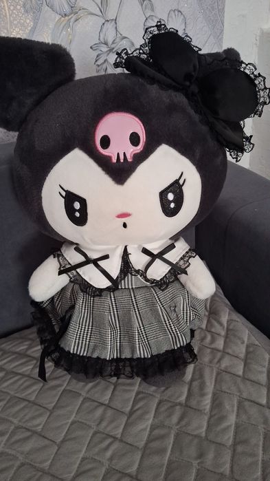 Продам не дорого обувь и игрушки