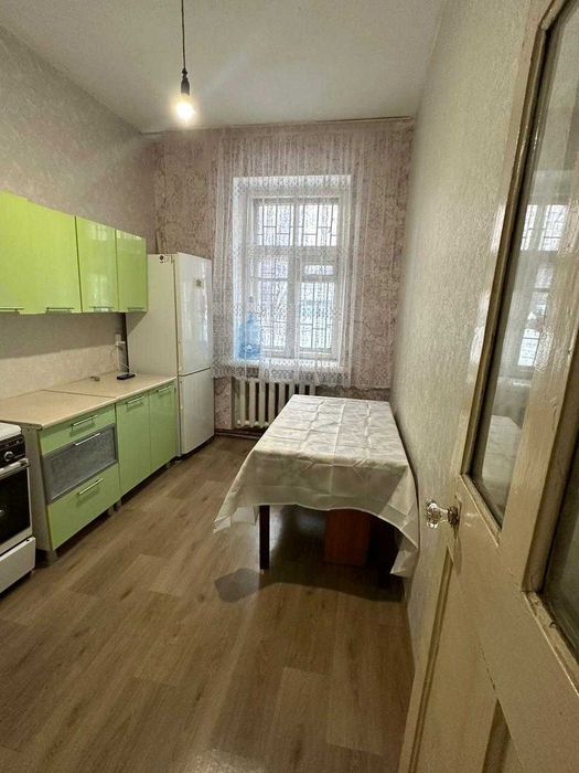 2 комнатная квартира на Стадионе Шахтер на Бухар Жырау