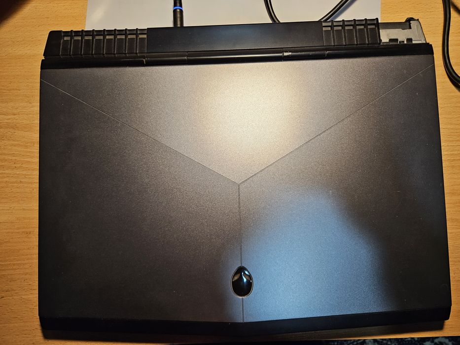 Alienware 15 R3 | i7-7820HK | GTX 1070 8GB | 16GB RAM