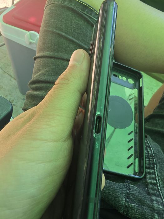 Asus Rog Phone 6 - 16gb ram