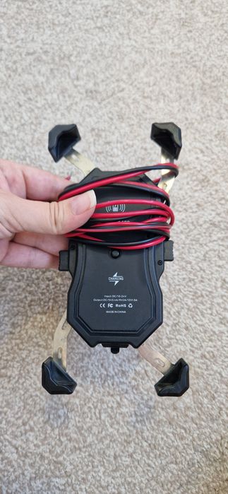Incarcator moto wireless + USB