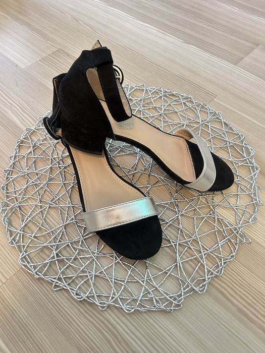 Sandale 39 39 • Foarte buna • Angel Blue