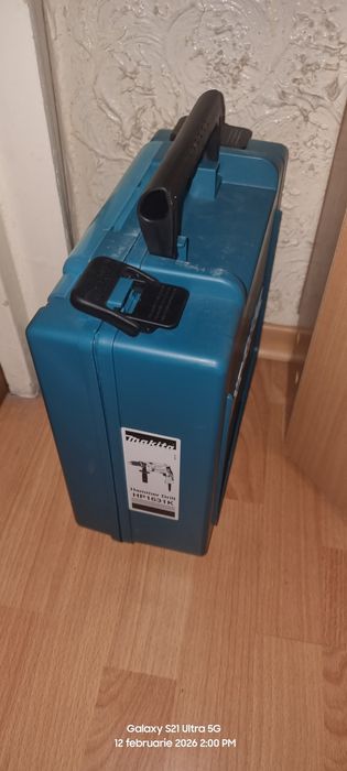 masina de găurit makita