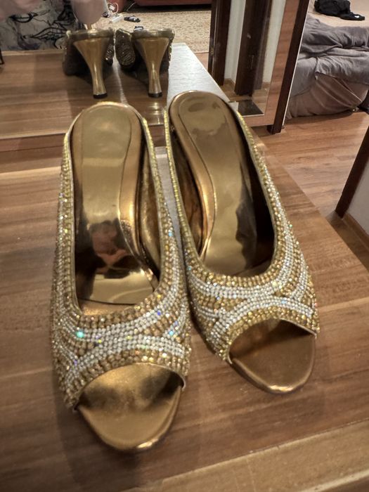 Продам ботфорты велюровые