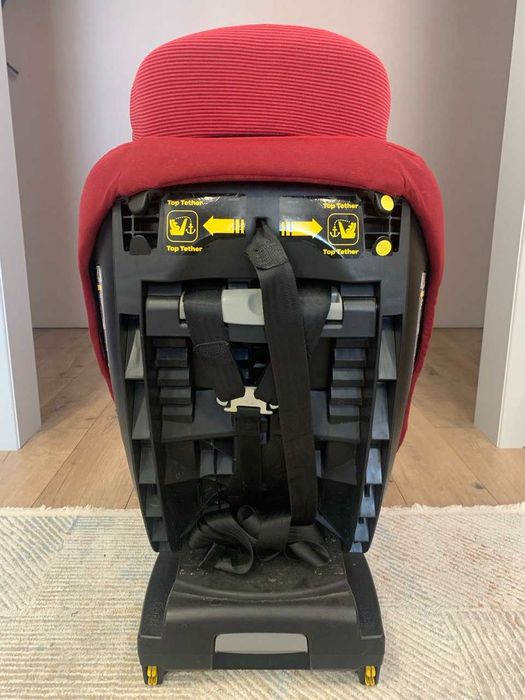 Продам автокресло Maxi-Cosi Milofix