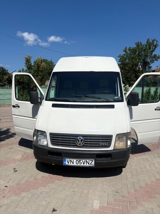 Volkswagen LT 35 2.5 TDI – 2006 – Lung și Înalt – 3.5T