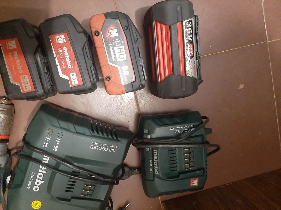 Батерии,зарядни ,винтоверии