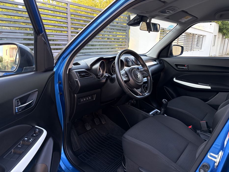 Suzuki Swift - An : 2020 - Hybrid - 42.000 KM