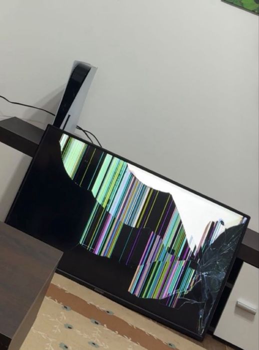 Televizor Starlight 108 cm spart