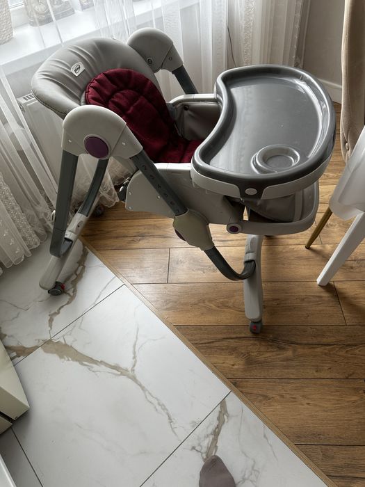 Стул для кормления