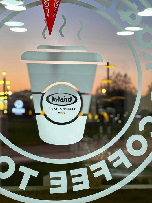 Любителям эспрессо рекомендуем итальянский кофе премиум класса