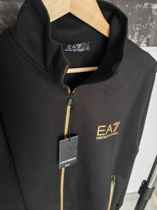 EA7 АНЦУГ две части.