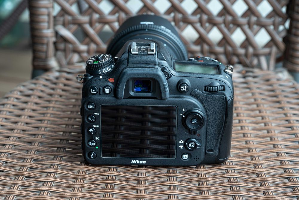 Nikon D7200 + Sigma 17-50mm f/2.8 EX DC OS HSM за Nikon