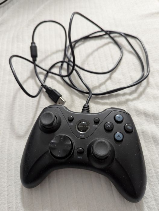 Геймпад Speedlink Xeox Pro Analog Gamepad - USB (SL-6556-BK)