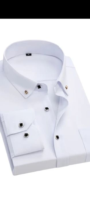 Vand 2 cămăși barbati noi, mărime mare 3xl, calitate