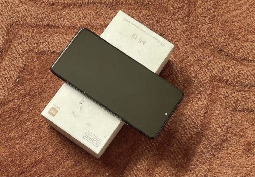 Xiaomi Mi 11i 5G; 256 GB; Cosmic Black