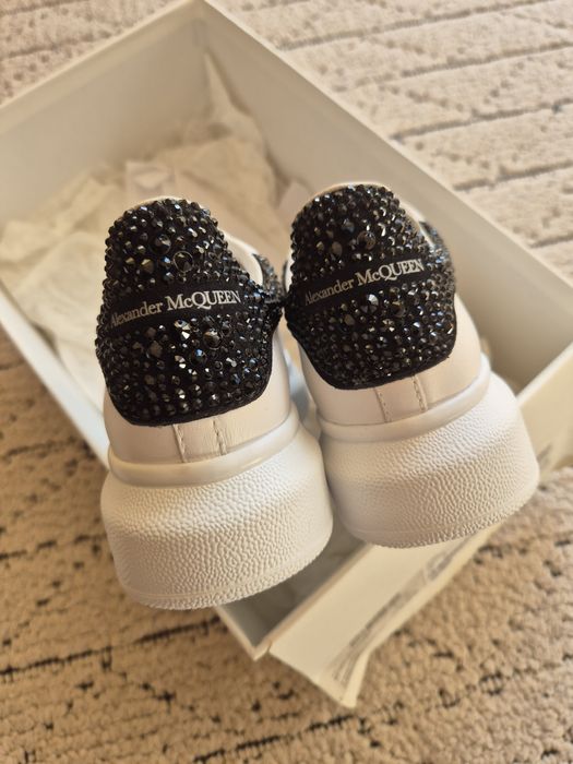 Alexander McQueen кецове с кристали оригинал