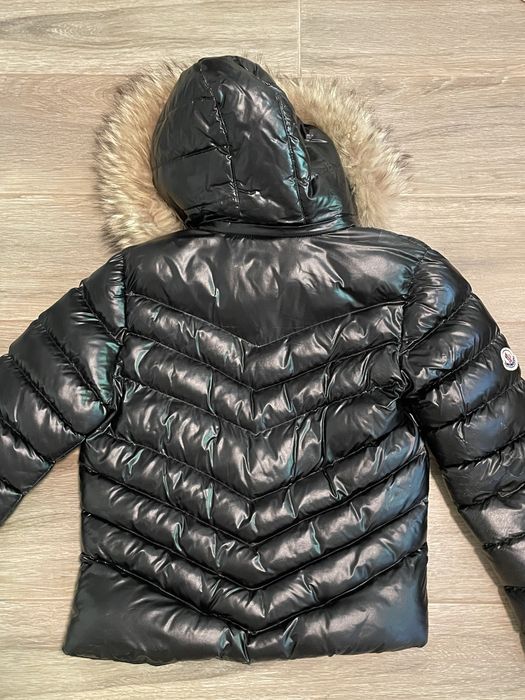 geaca moncler.