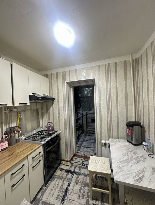 ^2/2/4 Балкон 2×6 Киричный дом Чиланзар 25квартал ОЛМОС Туйхона Продаю