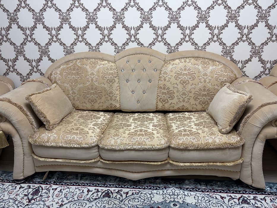 Продам мягкий уголок