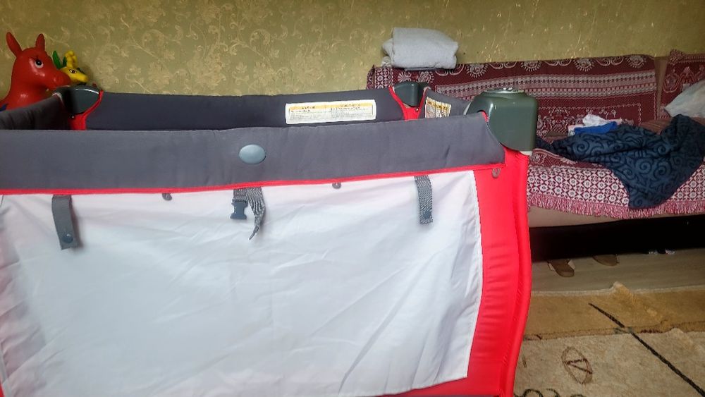 Продам манеж Chico