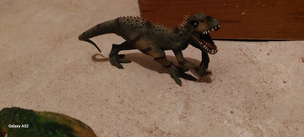 Динозавры фигурки