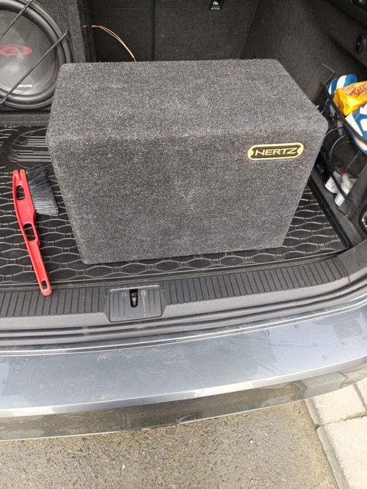 Subwoofer hertz hbx 20 (400w)