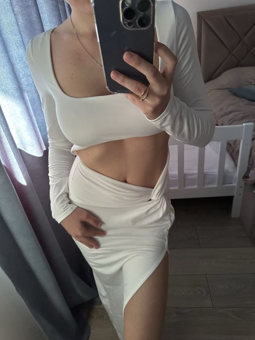 Продам Белое платье