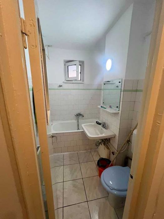 Inchiriez apartament 2 camere