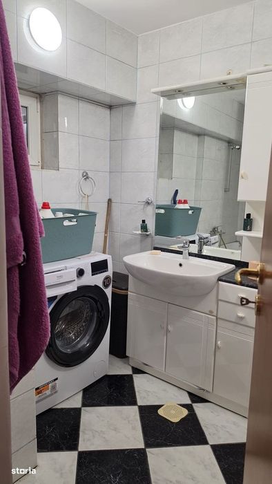 Apartament 3 camere, Unirii, etaj 1, decomandat,