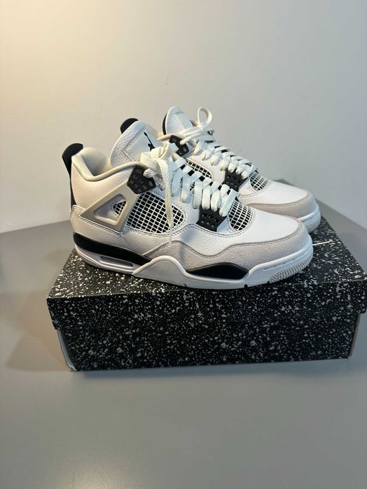 Nike Air Jordan 4 Retro Military Black, marimea 41